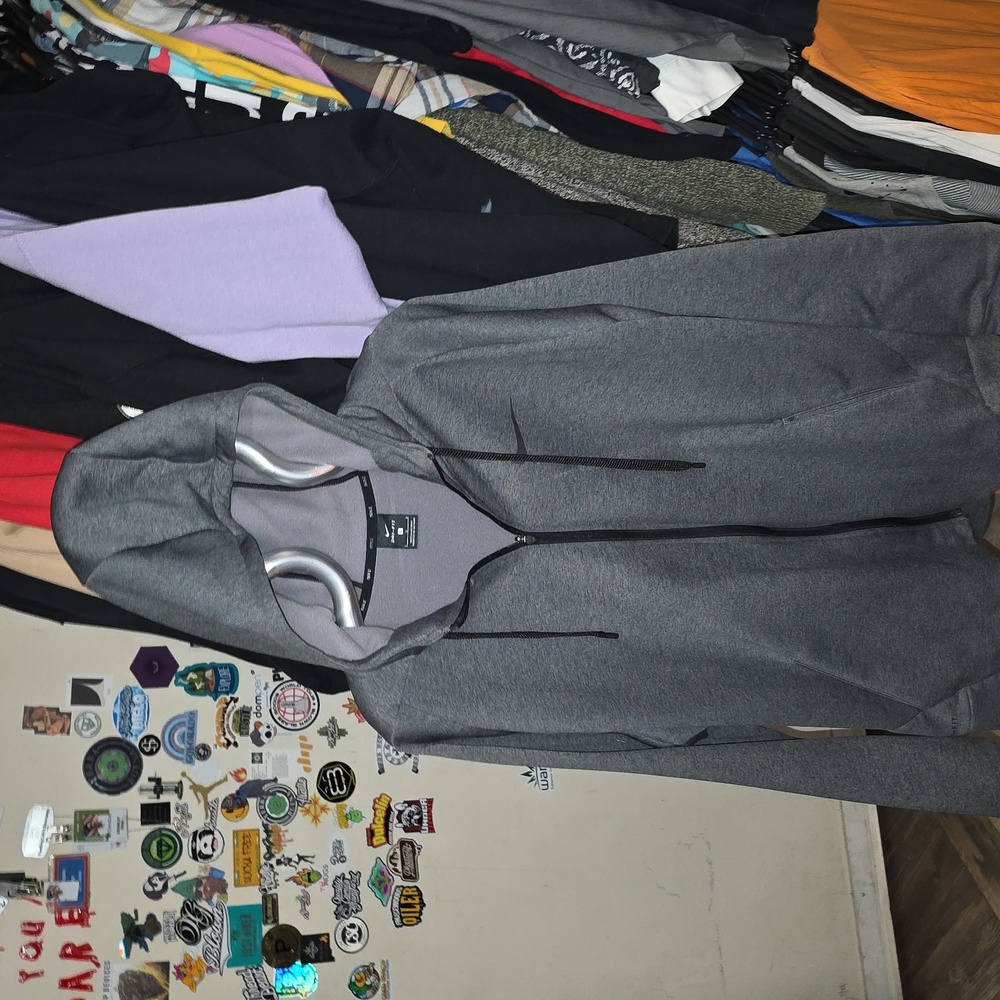 Nike zip up hoodie